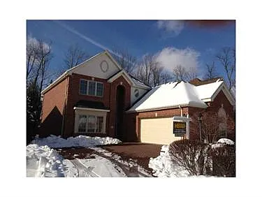 220 Prestonwood Ln photo 1