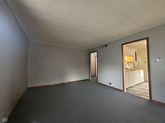 4th image of 804 Park Ave