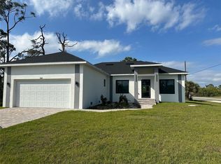 15561 Aldama Cir, Port Charlotte, FL 33981