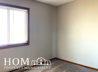 121 W Lind St #11357179, Mankato, MN 56001