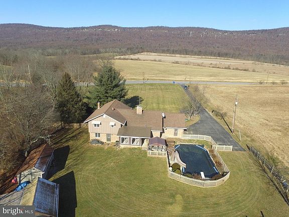 3rd image of 1301 Enola Rd