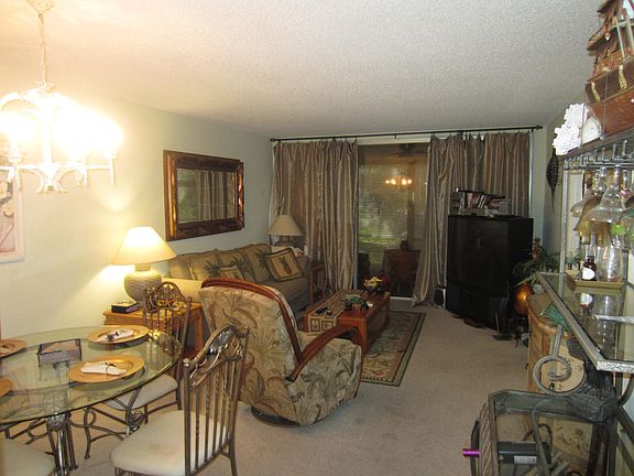 4th image of 6051 NW 61st Ave APT 109
