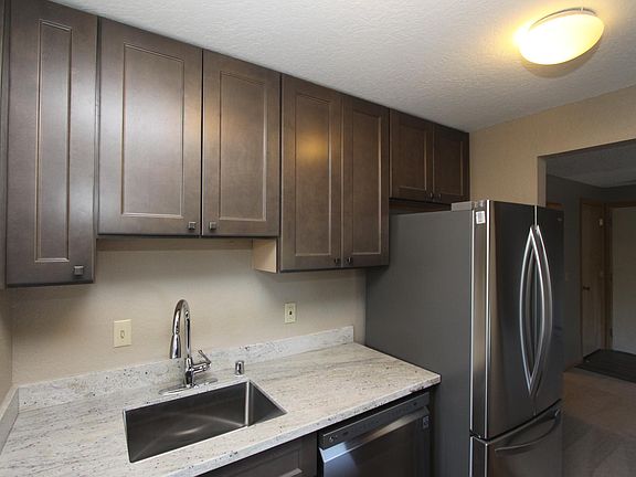 3rd image of 10004 NE 117th Ct Unit 1