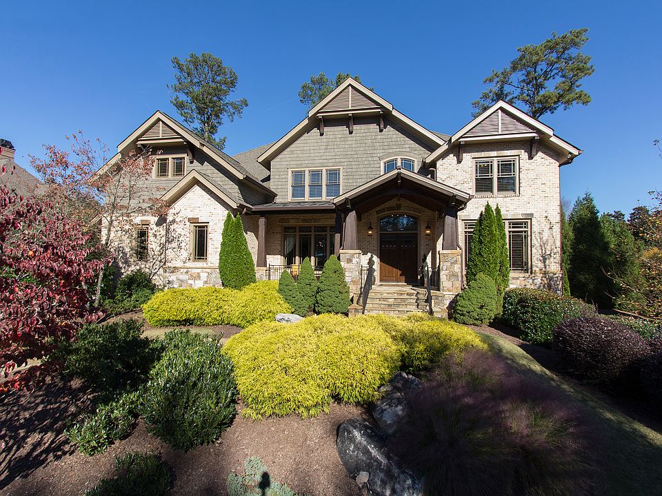Charming Craftsman Estate!