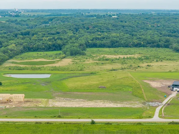 G24 Highway, Carlisle, IA 50047