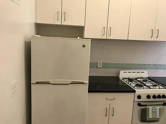 Rented by Halstead Real Estate | media 30