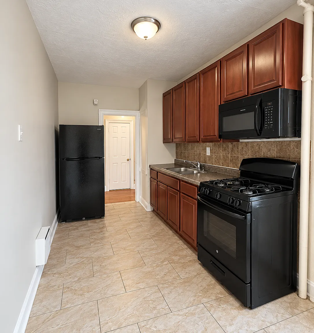 1 bed, 680 sqft, $1,895 — Photo 3