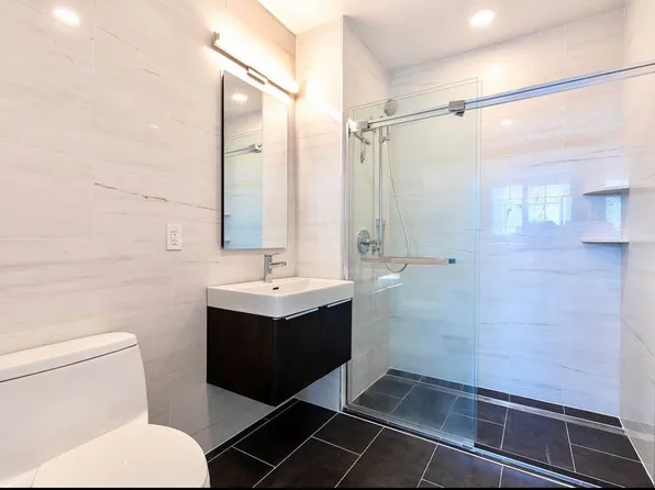 144-74 Northern Boulevard image 8 of 15