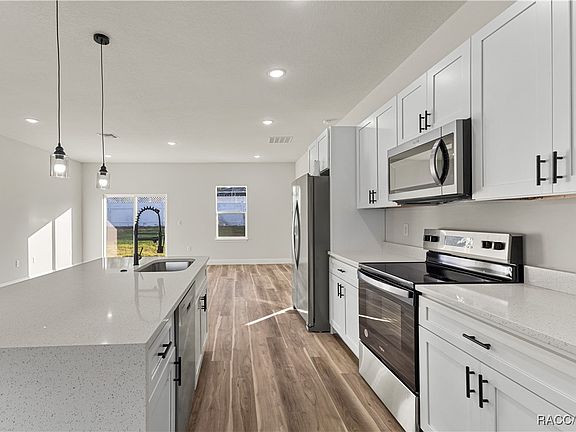 5th image of 236 Marion Oaks Mnr