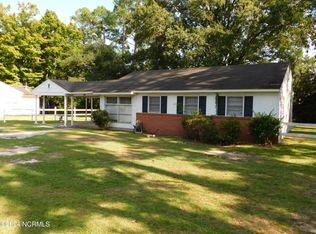 1186 S Pine St, Laurinburg, NC 28352