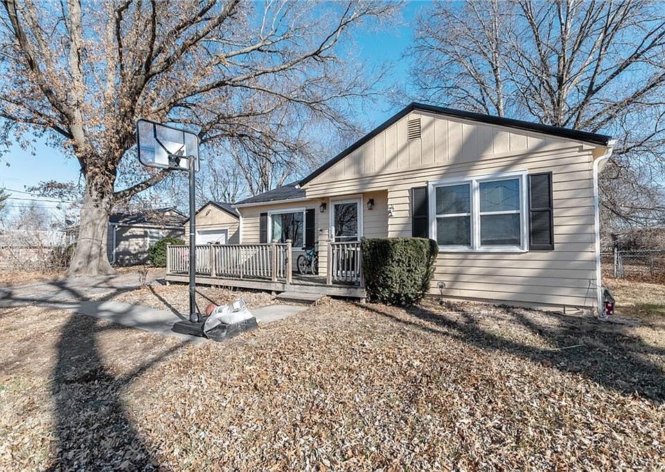 613 Ralph St, Richmond, MO 64085 Zillow