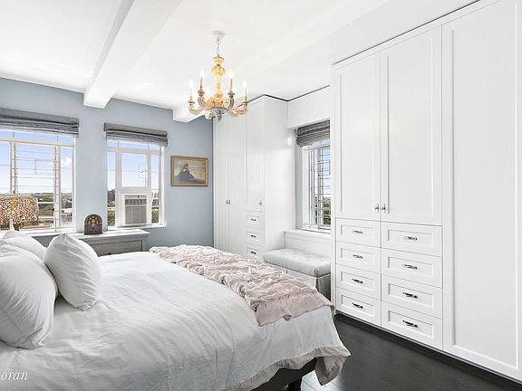 4th image of 118 8th Ave APT 9-B