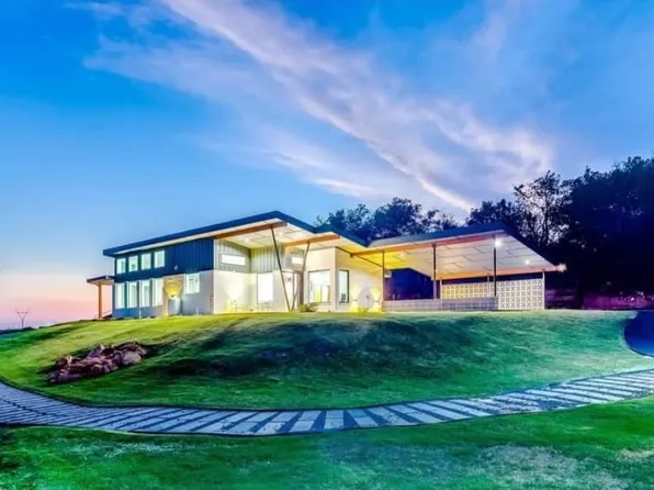 245 Lake House Dr, Bridgeport, TX 76426