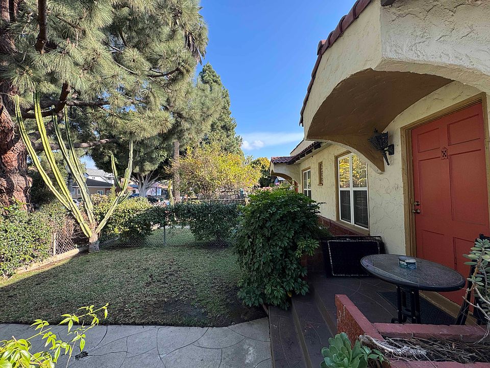 Private front yard and porch