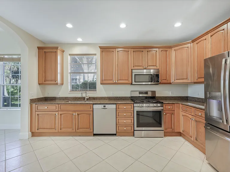 9142 Cherry Oaks Ln #102 — Photo 15