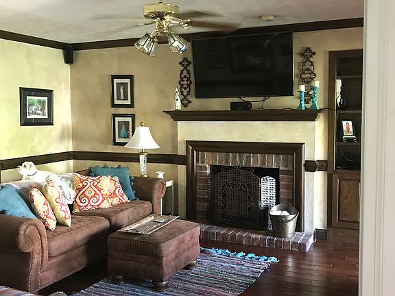 Living room with fireplace
