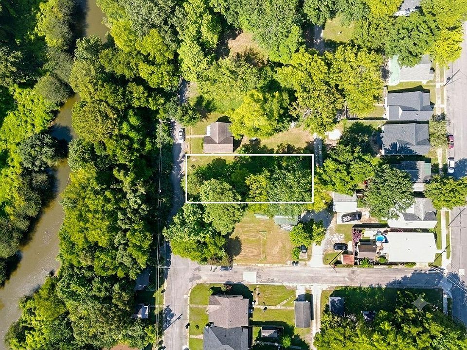 1st image of 258 Jarrett St