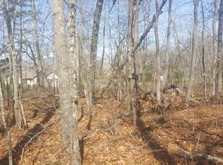 E Deer Creek Dr, Crossville, TN 38571