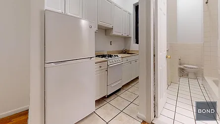 Rented by Bond New York