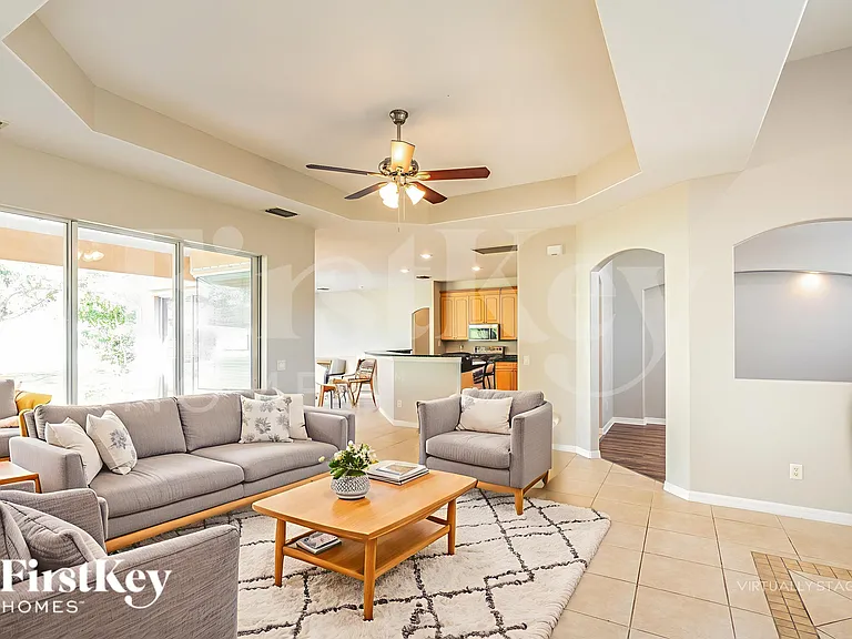 2081 Nuremberg Blvd — Photo 4