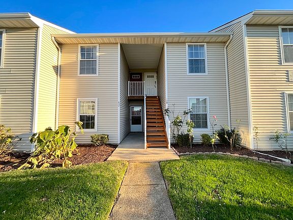 2nd image of 634 Spirit Ct #634