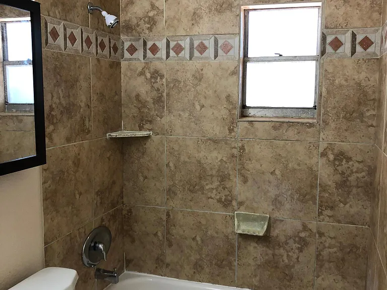 2776 Cypress Dr #B — Photo 11