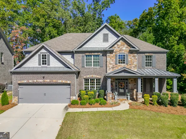 4245 Woodland Bank Blvd, Buford, GA 30518