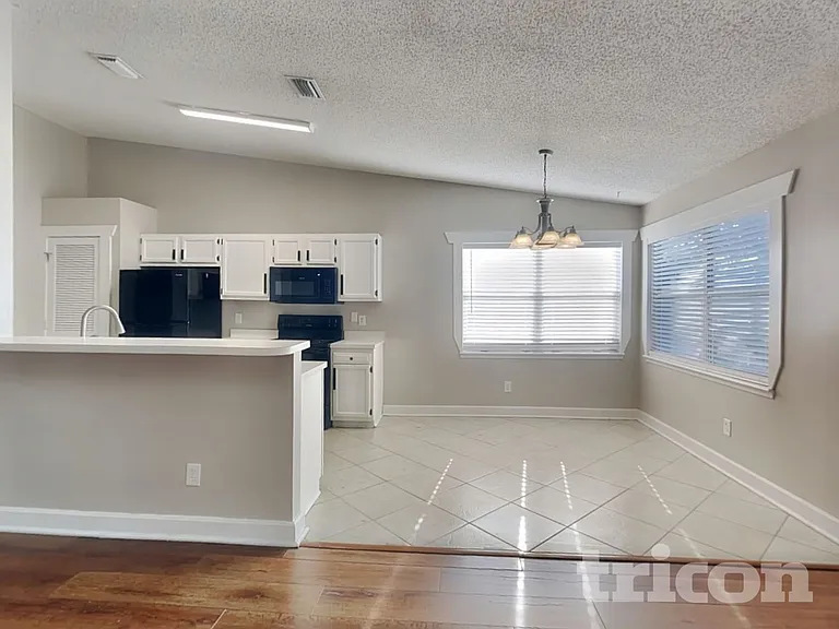 344 Dijon Dr S — Photo 3