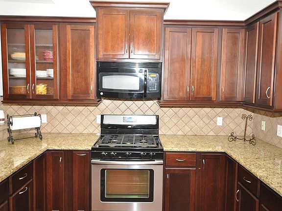5th image of 1210 Avenue K