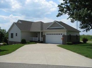 103 Diamond Grove Cir, Rhodes, IA 50234