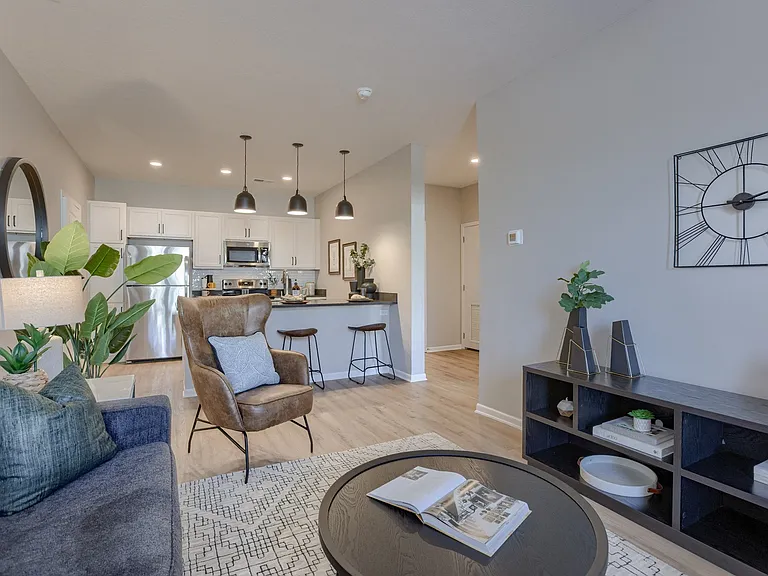 Jacob - 1 Bed / 1 Bath - 759 Sq.Ft.