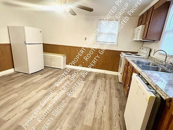 2nd image of 90 Hill St APT 1