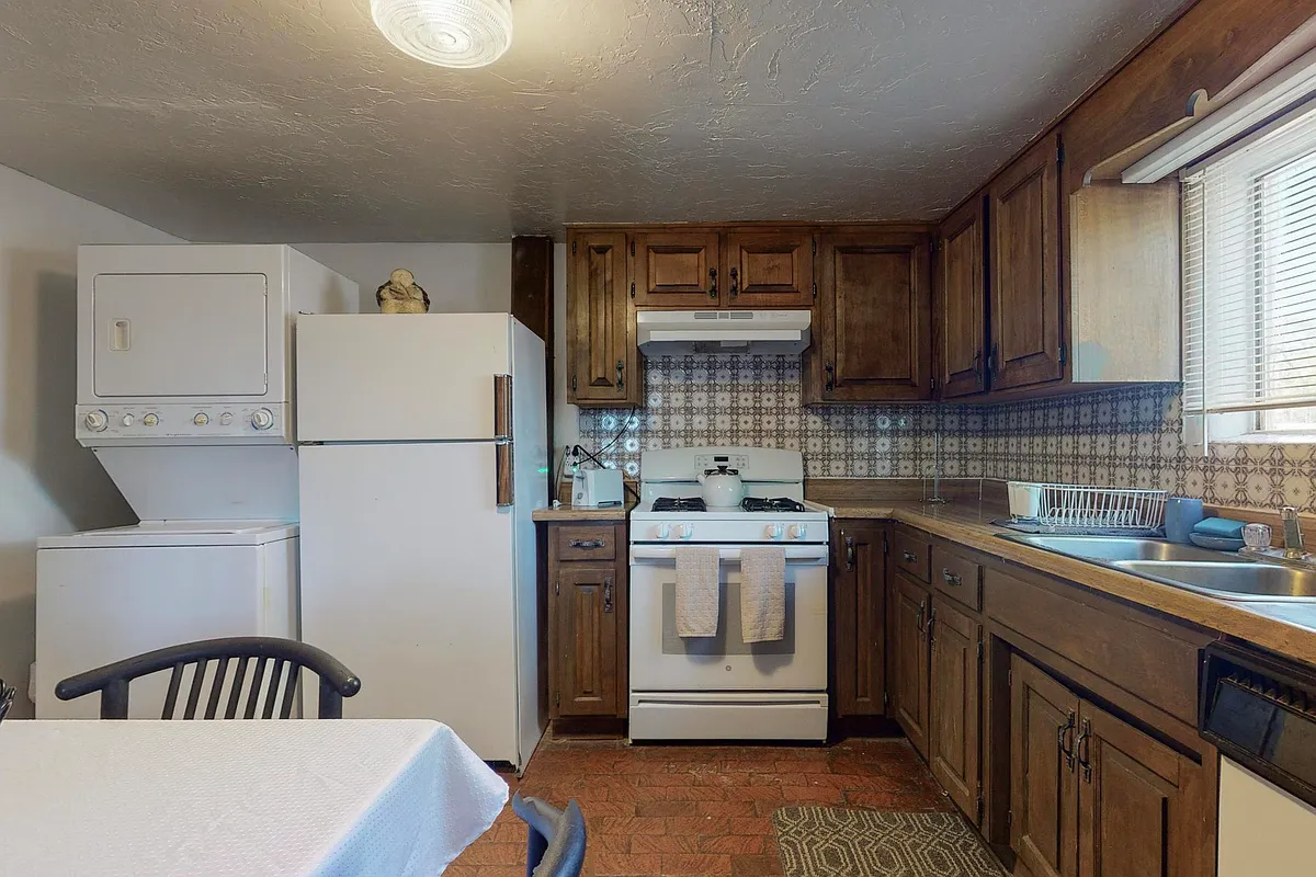 Building Photo - 5 Hob Rd #B