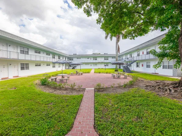 6191 SW 37th St, Fort Lauderdale, FL