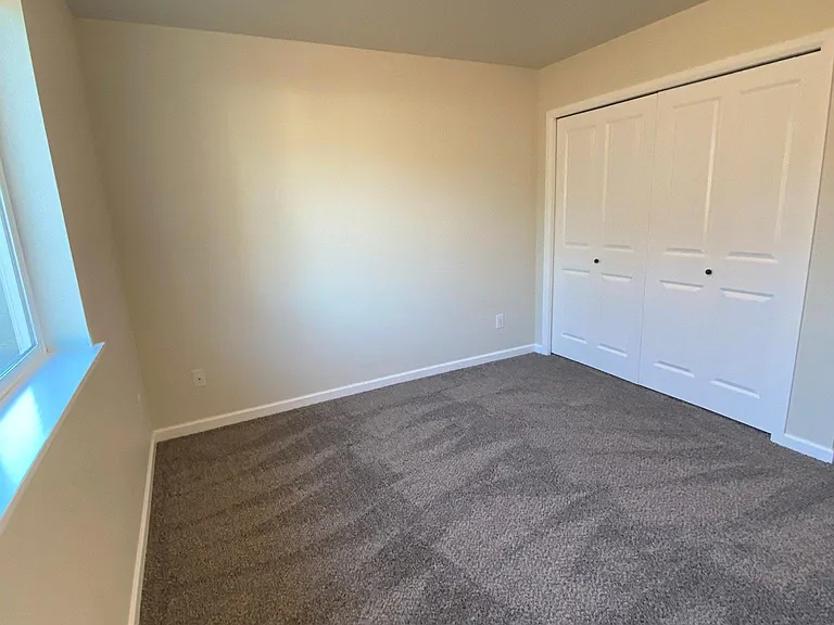 206 Eldredge Ave SW #1 — Photo 5