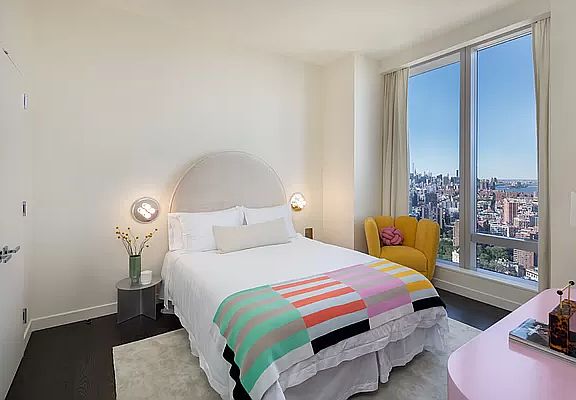 3rd image of 252 South St #22G