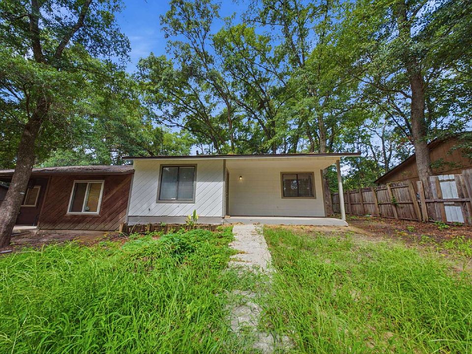 1st image of 1824 Seay Ct
