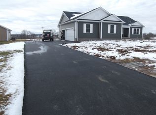 4469 Dripping Springs Rd, Glasgow, KY 42141