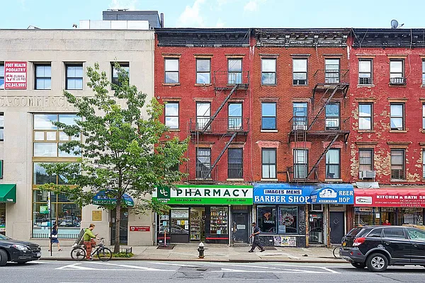 Rented by Keller Williams NYC | media 32