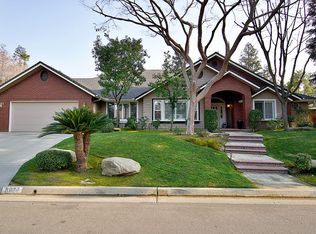 9674 N Avon Ct, Fresno, CA 93720