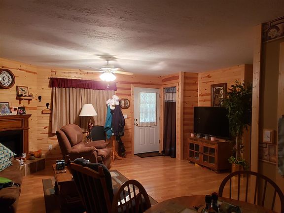 2nd image of 5235 Moonlight Dr