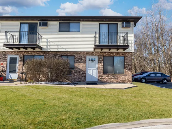 125 Willows Edge Ct APT C, Willow Springs, IL 60480