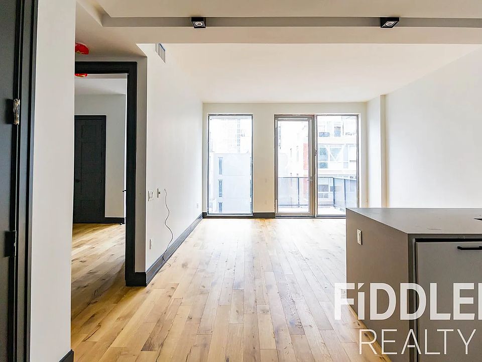1st image of 42-22 27th St #717