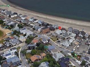 139 Bay View Ave #2, Winthrop, MA 02152