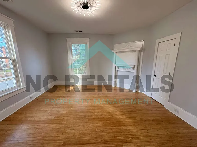 234 S Academy St — Photo 23
