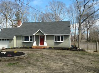 4 Cornell Rd, Shoreham, NY 11786