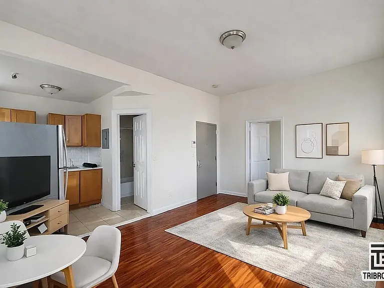 1283 Rogers Ave #3R — Photo 1