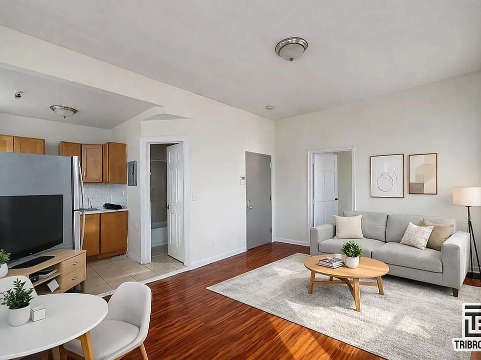 1st image of 1283 Rogers Ave #3R