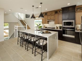 102 Compass Dr, Napa, CA 94558