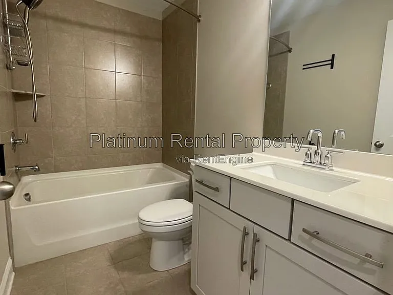 3215 Summerpoint Xing — Photo 75